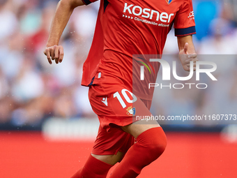 Aimar of CA Osasuna runs during the LaLiga EA Sports match between Valencia CF and CA Osasuna at Mestalla stadium in Valencia, Spain, on Sep...