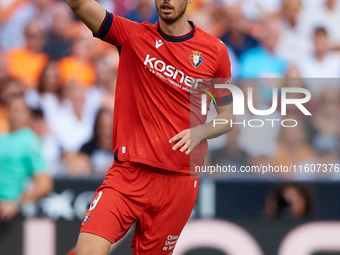 Raul of CA Osasuna reacts during the LaLiga EA Sports match between Valencia CF and CA Osasuna at Mestalla stadium in Valencia, Spain, on Se...