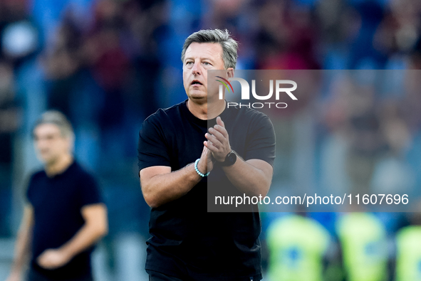 Kosta Runjaic head coach of Udinese Calcio gestures during the Serie A Enilive match between AS Roma and Udinese Calcio at Stadio Olimpico o...