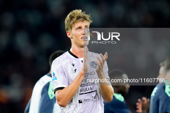 Thomas Thiesson Kristensen of Udinese Calcio applauds during the Serie A Enilive match between AS Roma and Udinese Calcio at Stadio Olimpico...