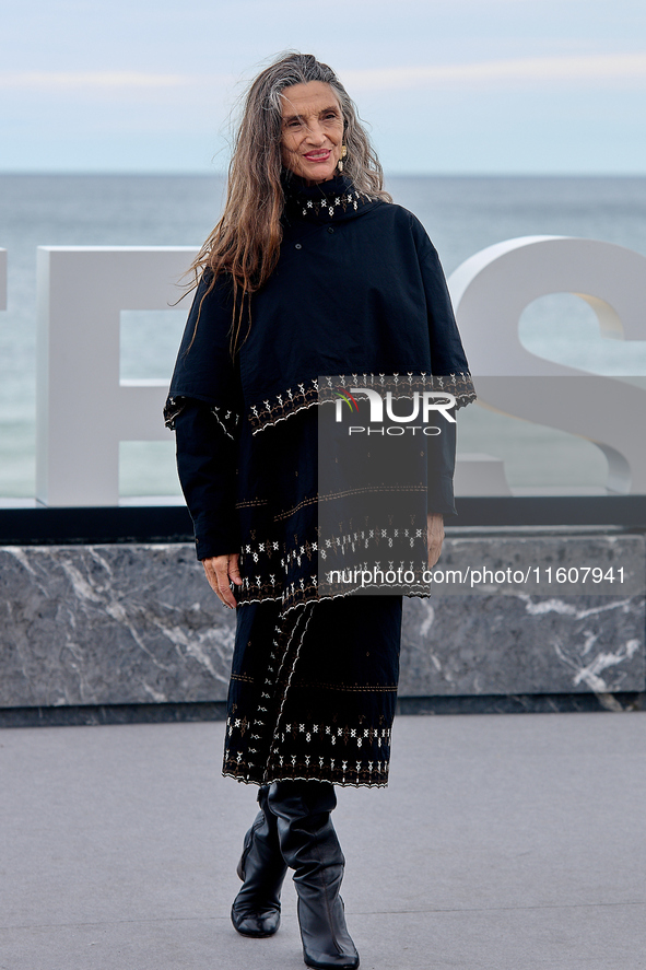 Angela Molina attends the photocall of ''Le Dernier Souffle'' during the 72nd San Sebastian International Film Festival in San Sebastian, Sp...