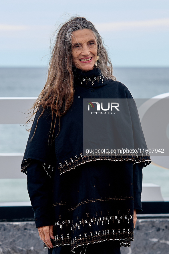 Angela Molina attends the photocall of ''Le Dernier Souffle'' during the 72nd San Sebastian International Film Festival in San Sebastian, Sp...