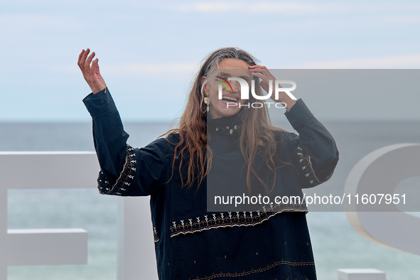 Angela Molina attends the photocall of ''Le Dernier Souffle'' during the 72nd San Sebastian International Film Festival in San Sebastian, Sp...