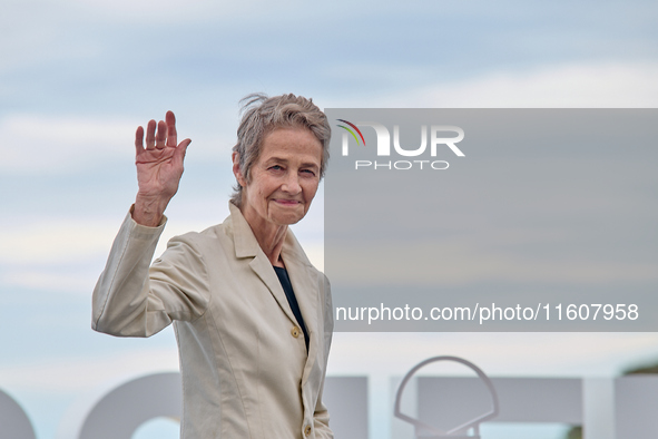 Charlotte Rampling attends the photocall of ''Le Dernier Souffle'' during the 72nd San Sebastian International Film Festival in San Sebastia...