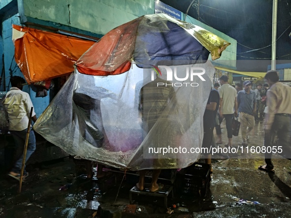 Heavy monsoon rains occur in Kolkata, West Bengal, India, on September 25, 2024. 