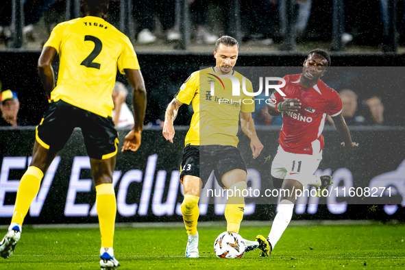 Elfsborg defender Niklas Hult and AZ Alkmaar forward Ibrahim Sadiq during the match between AZ and Elfsborg at the AZ Stadium for the UEFA E...