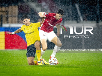 Elfsborg midfielder Besfort Zenelli and AZ Alkmaar forward Ruben van Bommel during the match AZ vs. Elfsborg at the AZ Stadium for the UEFA...