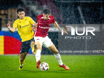 Elfsborg midfielder Besfort Zenelli and AZ Alkmaar forward Ruben van Bommel during the match AZ vs. Elfsborg at the AZ Stadium for the UEFA...