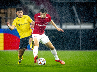 Elfsborg midfielder Besfort Zenelli and AZ Alkmaar forward Ruben van Bommel during the match AZ vs. Elfsborg at the AZ Stadium for the UEFA...