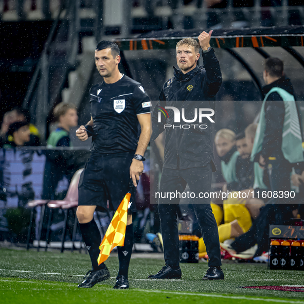 Elfsborg trainer Oscar Hiljemark during the match AZ vs. Elfsborg at the AZ Stadium for the UEFA Europa League - League phase - Matchday 1 s...