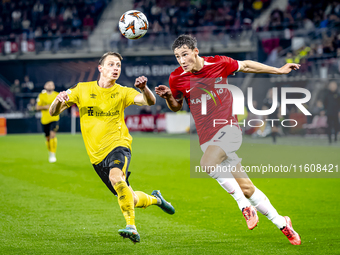 Elfsborg midfielder Simon Hedlund and AZ Alkmaar forward Ruben van Bommel during the match AZ vs. Elfsborg at the AZ Stadium for the UEFA Eu...