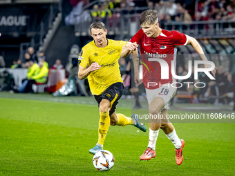 Elfsborg midfielder Simon Hedlund and AZ Alkmaar defender David Moller Wolfe during the match AZ - Elfsborg at the AZ Stadium for the UEFA E...