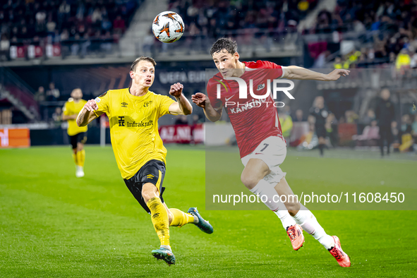 Elfsborg midfielder Simon Hedlund and AZ Alkmaar forward Ruben van Bommel during the match AZ vs. Elfsborg at the AZ Stadium for the UEFA Eu...