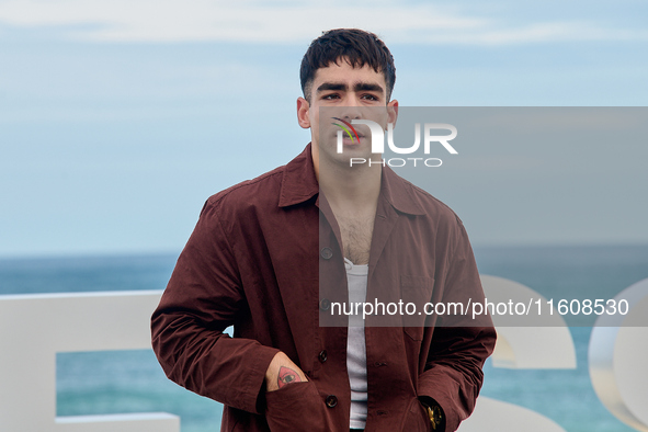 Javier Giner, Elena Trape, Oriol Pla, Victoria Luengo, Marina Salas, Omar Ayuso, and Roman Barea attend the photocall for ''Yo, Adicto'' dur...