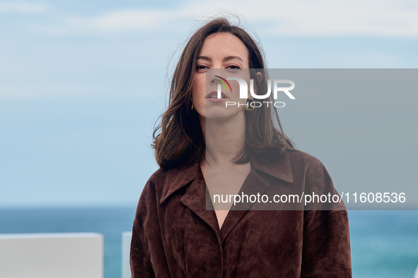 Javier Giner, Elena Trape, Oriol Pla, Victoria Luengo, Marina Salas, Omar Ayuso, and Roman Barea attend the photocall for ''Yo, Adicto'' dur...