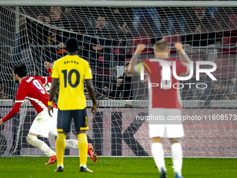 AZ Alkmaar forward Troy Parrot scores the 3-2 during the match AZ - Elfsborg at the AZ Stadium for the UEFA Europa League - League phase - M...