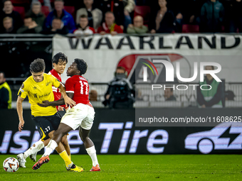 Elfsborg midfielder Besfort Zenelli and AZ Alkmaar forward Jayden Addai during the match AZ - Elfsborg at the AZ Stadium for the UEFA Europa...