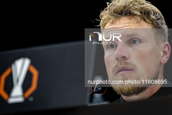 Elfsborg trainer Oscar Hiljemark during the match AZ vs. Elfsborg at the AZ Stadium for the UEFA Europa League - League phase - Matchday 1 s...