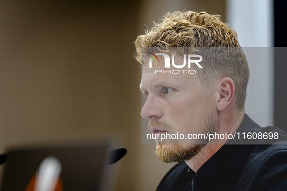 Elfsborg trainer Oscar Hiljemark during the match AZ vs. Elfsborg at the AZ Stadium for the UEFA Europa League - League phase - Matchday 1 s...