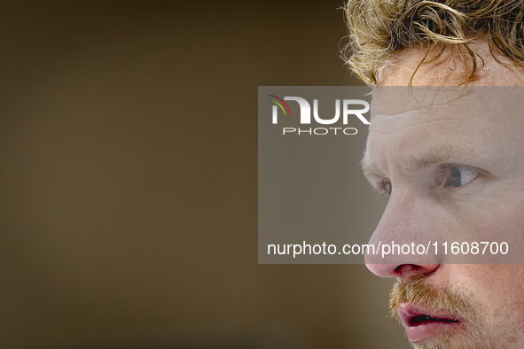 Elfsborg trainer Oscar Hiljemark during the match AZ vs. Elfsborg at the AZ Stadium for the UEFA Europa League - League phase - Matchday 1 s...