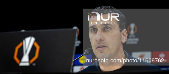 AZ Alkmaar trainer Maarten Martens during the match AZ - Elfsborg at the AZ Stadium for the UEFA Europa League - League phase - Matchday 1 s...