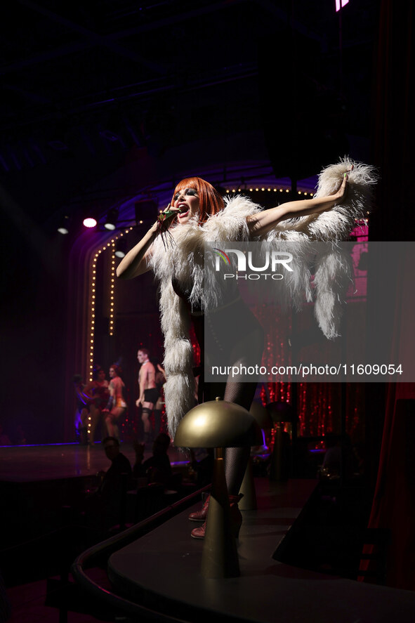 Itati Cantoral performs during her participation in the Musical Cabaret at Teatro de los Insurgentes in Mexico City, Mexico, on September 24...