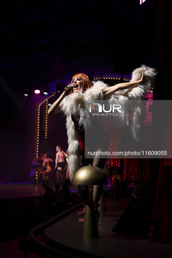 Itati Cantoral performs during her participation in the Musical Cabaret at Teatro de los Insurgentes in Mexico City, Mexico, on September 24...