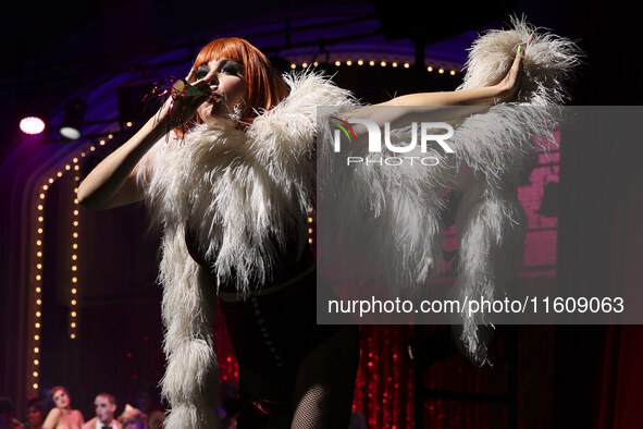 Itati Cantoral performs during her participation in the Musical Cabaret at Teatro de los Insurgentes in Mexico City, Mexico, on September 24...