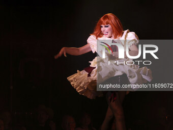 Itati Cantoral performs during her participation in the Musical Cabaret at Teatro de los Insurgentes in Mexico City, Mexico, on September 24...