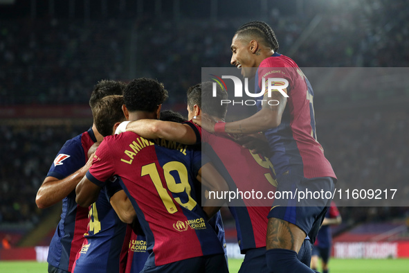 Robert Lewandowski celebrates a goal during the match between FC Barcelona and Getafe CF, corresponding to week 7 of LaLiga EA Sports, at th...