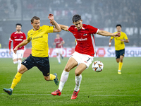 Elfsborg midfielder Simon Hedlund and AZ Alkmaar forward Ruben van Bommel during the match AZ vs. Elfsborg at the AZ Stadium for the UEFA Eu...