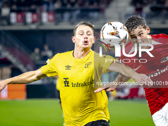 Elfsborg midfielder Simon Hedlund and AZ Alkmaar forward Ruben van Bommel during the match AZ vs. Elfsborg at the AZ Stadium for the UEFA Eu...