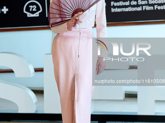 Tilda Swinton attends the Photocall for ''La Habitacion de al lado'' during the 72nd San Sebastian International Film Festival in San Sebast...