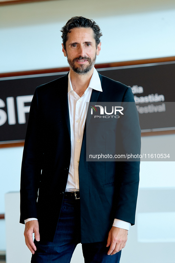 Juan Diego Botto attends the Photocall for La Habitacion de al lado during the 72nd San Sebastian International Film Festival in San Sebasti...