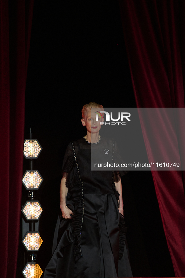 Tilda Swinton attends the Donostia Award for La Habitacion de al lado during the 72nd San Sebastian International Film Festival in San Sebas...