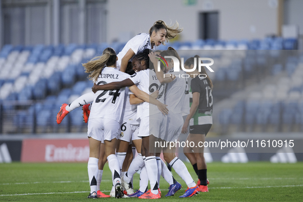 Several players of Real Madrid women celebrate a goal during the UEFA Women's Champions League 24/25 match, Round 2, second leg between Real...