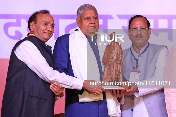 Vice President Jagdeep Dhankhar is welcomed during the inauguration of the 'Hindu Spiritual and Service Fair' in Jaipur, Rajasthan, India, o...