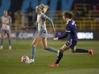 Chloe Kelly #9 of Manchester City W.F.C. possesses the ball during the UEFA Women's Champions League Second Round 2nd Leg match between Manc...