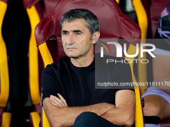 Ernesto Valverde head coach of Athletic Club looks on during the UEFA Europa League 2024/25 League Phase MD1 match between AS Roma and Athle...