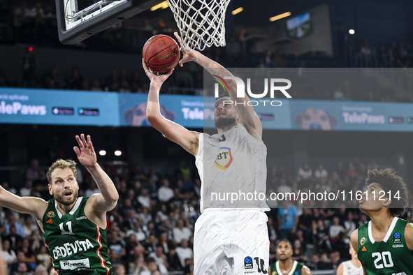 Zach Hankins participates in the BKTEuroCup, regular season Round 1: U BT Cluj-Napoca vs. Cedevita Olimpija Ljubljana, at BT Arena in Cluj-N...