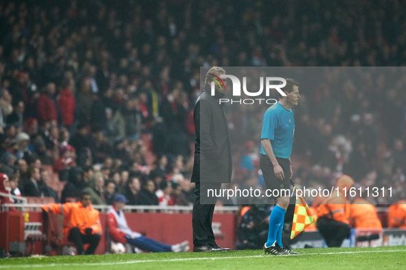 Jurgen Klopp, head coach of Borussia Dortmund, gestures during the UEFA Champions League Group D soccer match between Arsenal and Borussia D...