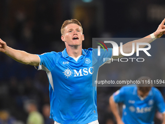 Scott McTominay of SSC Napoli celebrates after scoring during the Coppa Italia match between SSC Napoli and Palermo FC at Stadio Diego Arman...