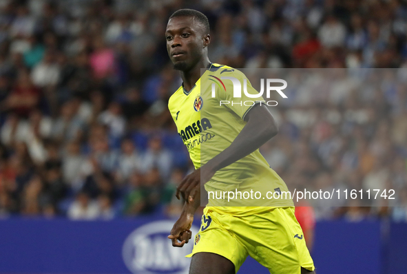 Nicolas Pepe plays during the match between RCD Espanyol and Villarreal CF, corresponding to week 7 of LaLiga EA Sports, at the RCDE Stadium...