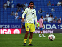 Dani Parejo plays during the match between RCD Espanyol and Villarreal CF, corresponding to week 7 of LaLiga EA Sports, at the RCDE Stadium...