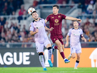 Aitor Paredes of Athletic Club and Eldor Shomurodov of AS Roma jump for the ball during the UEFA Europa League 2024/25 League Phase MD1 matc...