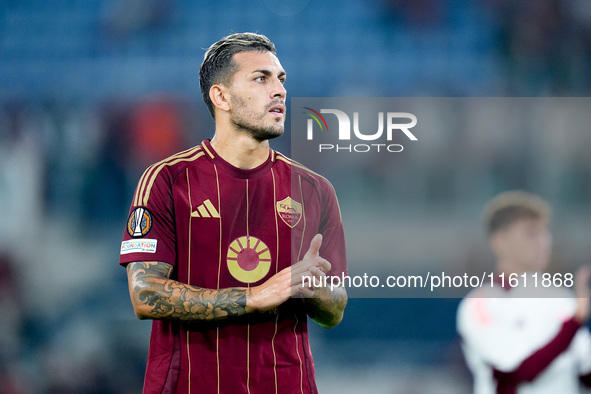 Leandro Paredes of AS Roma applauds during the UEFA Europa League 2024/25 League Phase MD1 match between AS Roma and Athletic Club at Stadio...