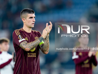 Gianluca Mancini of AS Roma applauds during the UEFA Europa League 2024/25 League Phase MD1 match between AS Roma and Athletic Club at Stadi...