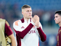 Artem Dovbyk of AS Roma applauds during the UEFA Europa League 2024/25 League Phase MD1 match between AS Roma and Athletic Club at Stadio Ol...