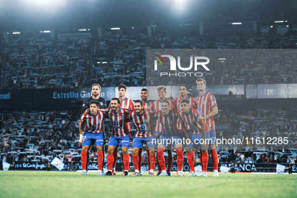 The Atletico de Madrid squad during the LaLIGA EA SPORTS match between RC Celta and Atletico de Madrid in Estadio Abanca Balaidos, in Vigo,...