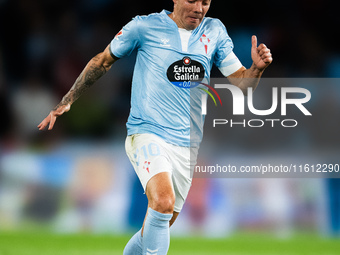 Iago Aspas of RC Celta de Vigo controls the ball during the LaLIGA EA SPORTS match between RC Celta and Atletico de Madrid in Estadio Abanca...